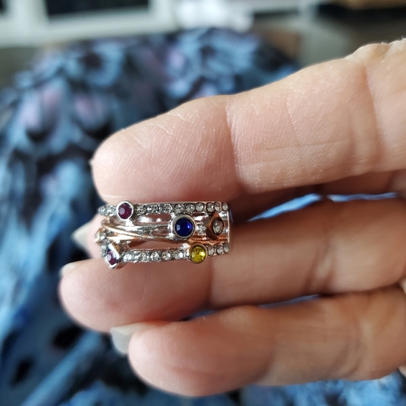 NEW Colorful Ring with Multi Color Stones L👀K - Picture 2 of 3